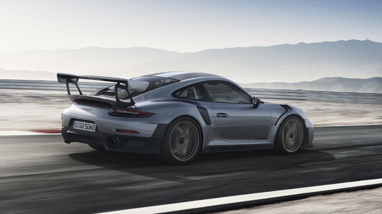 Δείτε την 911 GT2 RS να πιάνει τα 353,5 χλμ./ώρα!